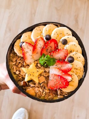 Best Smoothie Bowls at Coco Bowl in Salento