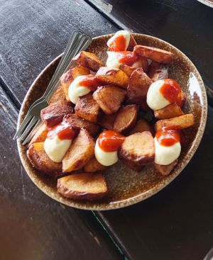 Patatas bravas - Order without the aioli to make them vegan at Dulan Cape Cafe 都蘭海角咖啡 in Donghe