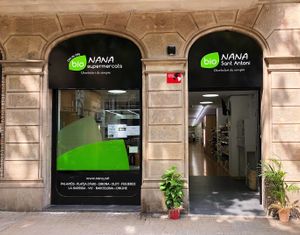 interior at NANA Biosupermercats in Barcelona
