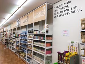interior at NANA Biosupermercats in Barcelona
