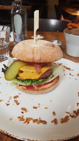 Beyond meat burger at Ellis Gourmet Burger in Breda