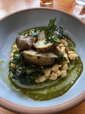Chickpeas, roasted garden kale, and sunchoke, kale salsa (best chickpeas I’ve ever had. So buttery.) at Doe Bay Cafe in Orcas Island