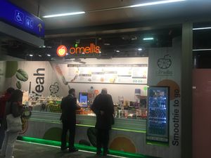 O'mellis at O'mellis Juice & Smoothie Bar in Vienna