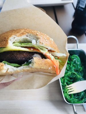 BURGER OF THE WEEK (soy, seitan & peas, B12) at Vegan Burger in Dornbirn