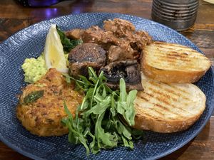 Big Belly Filler, Nov 2021 at Coffee Society in Rockhampton