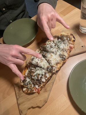 Flatbread  at The Social List in Long Beach