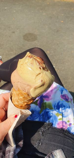  at Eisdiele Frohnatur in Kassel