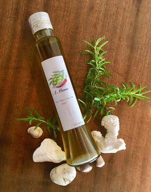 A Mano Homemade Spicy Extra Virgin Olive Oil! at A Mano Pizza 都蘭義大利披薩 in Donghe