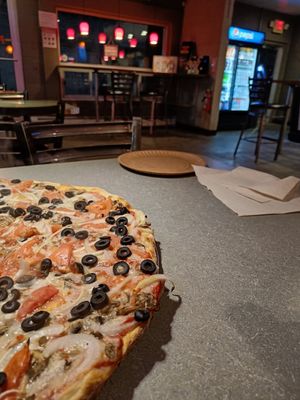 Veg head pizza at Pizza Jerks in Lake George