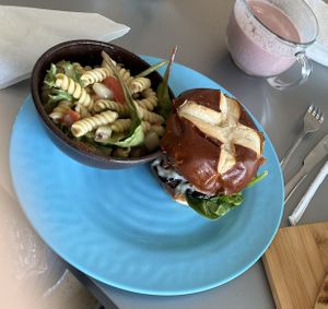 Portobello sandwich, noodle salad and berry chai smoothie   at The Green Witch in Highland