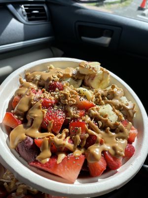 Açai bowl   at Moku-Bowls in Lahaska