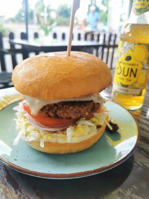 Burger mit Bohnen-Patty at Veggie Oase - Maybe closed in Oberasbach