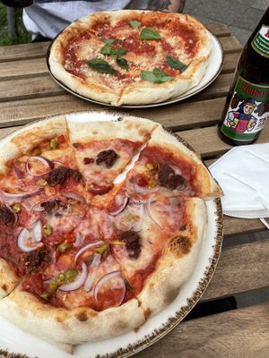 Pizza at VEG'D - Vegan Burgers - F-Hain in Berlin