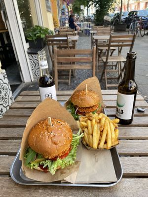   at VEG'D - Vegan Burgers - F-Hain in Berlin