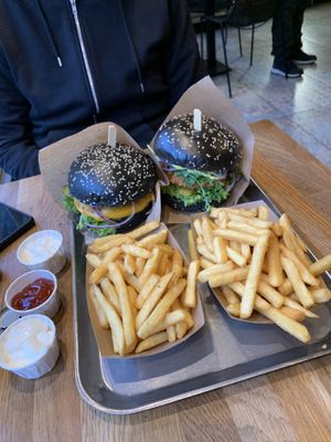   at VEG'D - Vegan Burgers - F-Hain in Berlin
