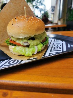  at VEG'D - Vegan Burgers - F-Hain in Berlin