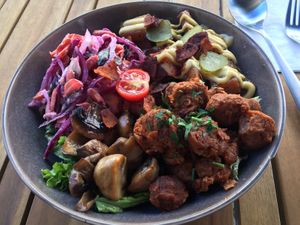 Junkie bowl at VEG'D - Vegan Burgers - F-Hain in Berlin