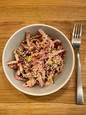 Coleslaw at VEG'D - Vegan Burgers - F-Hain in Berlin