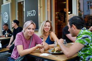 Back open for local guests on 15.5.20 at VEG'D - Vegan Burgers - F-Hain in Berlin
