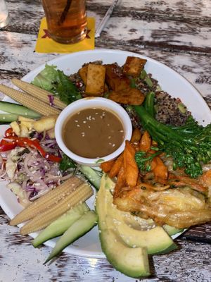 Delicious Buddha Bowl (but $4 extra for the tofu) at Grandview Hotel in Bowen