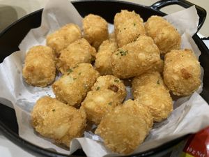 Hash browns  at Flavours by Saute 寻味•素特 in Central Singapore