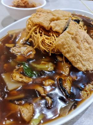 Yee noodle ~ 7/9/22 at Flavours by Saute 寻味•素特 in Central Singapore