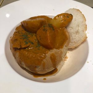 Nanyang curry bread bowl  at Flavours by Saute 寻味•素特 in Central Singapore