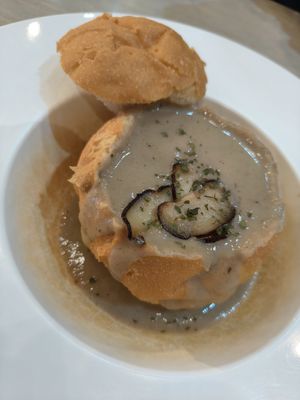Bread Bowl Mushroom Soup ~ 26/7/24 at Flavours by Saute 寻味•素特 in Central Singapore