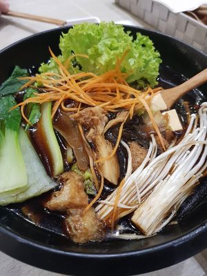 Stew kut tea at Flavours by Saute 寻味•素特 in Central Singapore