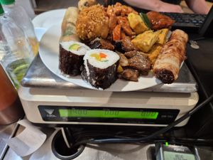 Pay by weight at Veganland in Prague