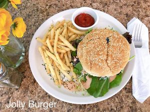 Jolly Burger at Anna's Vegan Plate in Palm Bay