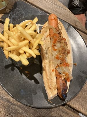 Hotdogs vg (includes slaw hidden behind the chips)  at Pooley Bridge Inn in Penrith