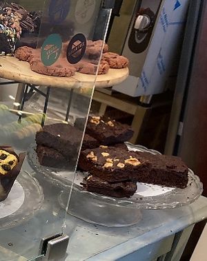 Vegan red velvet cookie and vegan brownie 10/10 at I Love Cupcakes in Utrecht