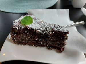 Poppy seed cake with plums at Bistro Les in Decin