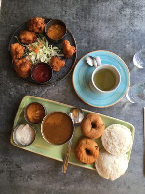 Chettinad cauliflower. Idly,  Vandai. Green tea. at The South Indian in Stockholm