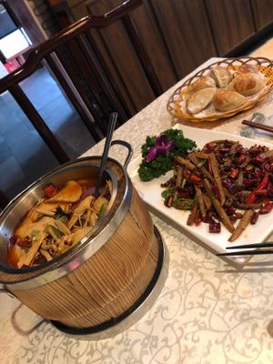 Yunlaiju - Yunnan DIshes at Yunlaiju - Windlucky - Futain District in Shenzhen