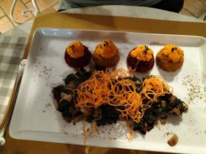 Beetroot and pumpkin balls at San Nazario in Vo