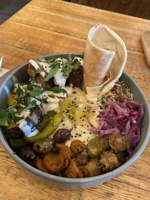 Mezze   at Pois Chiche in Brussels