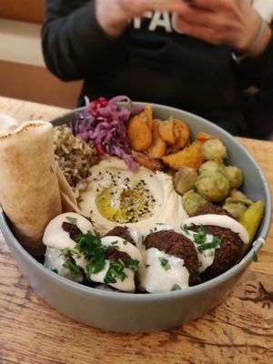  at Pois Chiche in Brussels