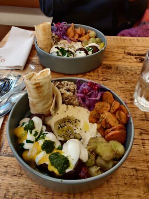  at Pois Chiche in Brussels