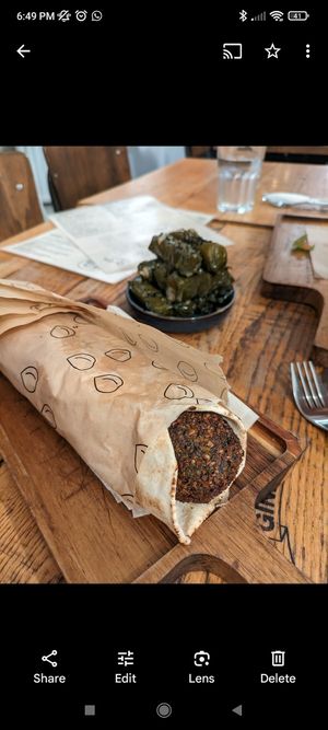 Falafel wrap at Pois Chiche in Brussels