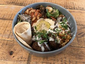 Chef’s plate veganised  at Pois Chiche in Brussels