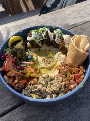 Falafel bowl  at Pois Chiche in Brussels