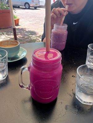 Dragon fruit smoothie at Vegalicious in Ettalong Beach