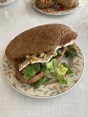 Broodje camambert   at Van Die Vegans in Hilversum