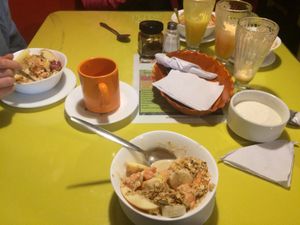 Tasty vegan breakfast  at Ari Comida Sana in Quito