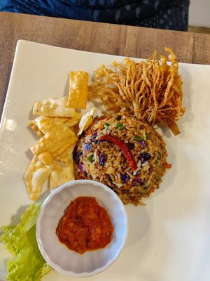 Fried rice with mushroom tempura at Melior 舒食馆 in Langkawi