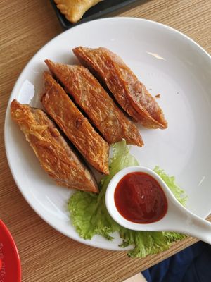 Veg rolls at Melior 舒食馆 in Langkawi