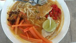 Half eaten mee jawa dish at Melior 舒食馆 in Langkawi