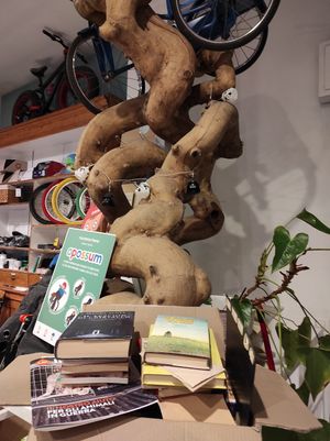 Decor at Ciclo Caffè Le Ruote in Bologna